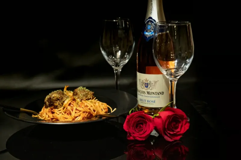 Spaghetti and Homemade Meatballs Full-Service Italian Wedding Catering for Elegant Celebrations